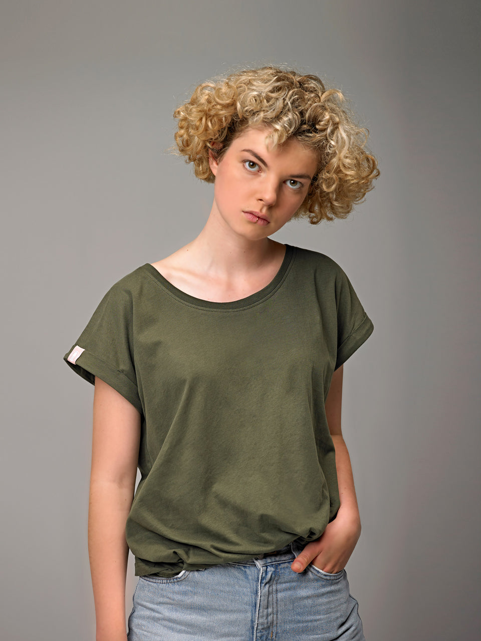 BLACK GOLD OLIVE T-SHIRT2